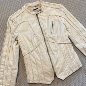 Vintage White Leather Moto Jacket. Small